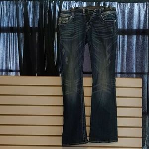 Women's Miss Me Embroidered Pocket Jeans